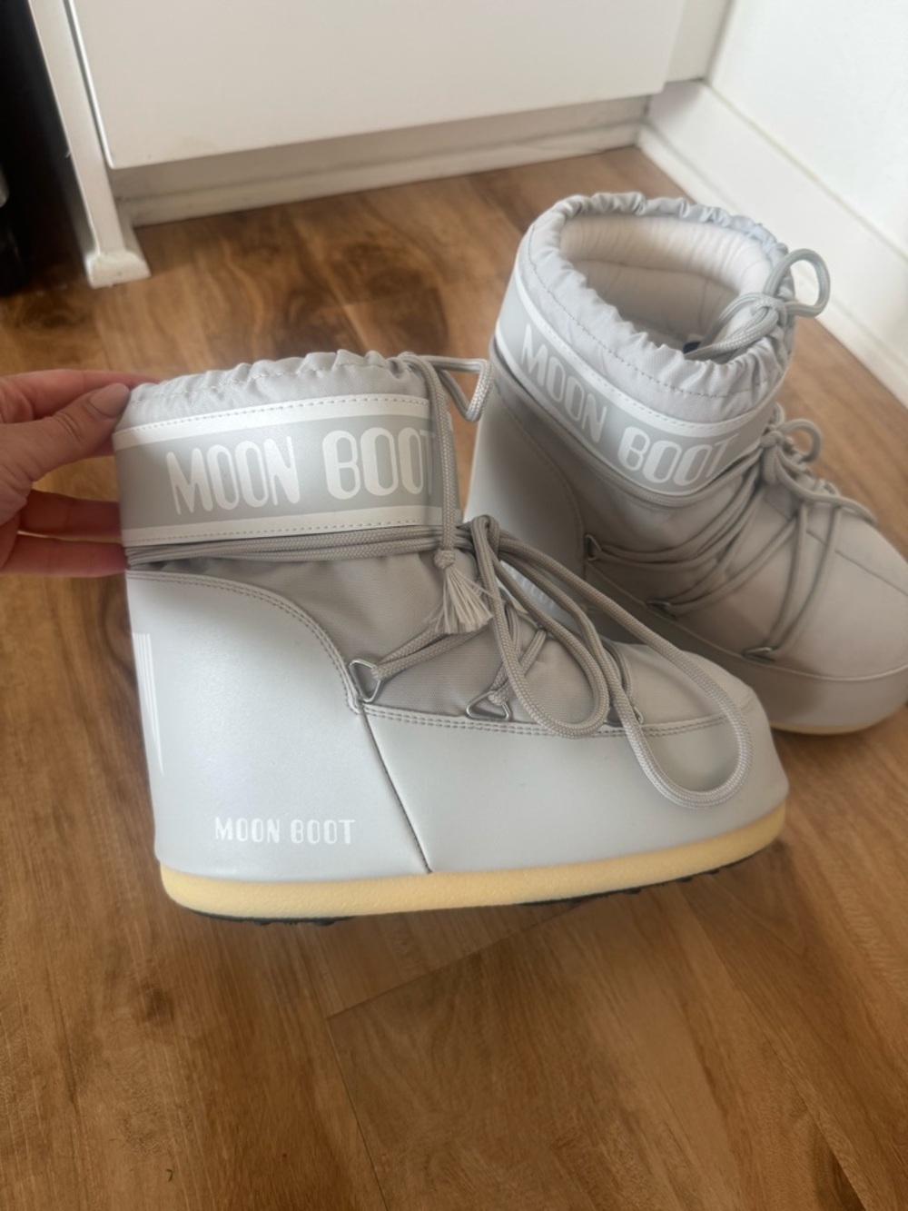 Moon Boot Light Gray Padded Snow Boots